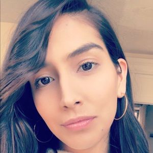 Meet your Posher, Jocelyn